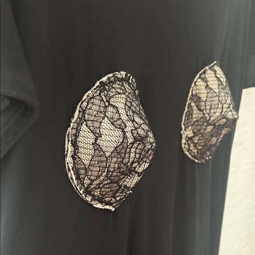 Black Lace Detail T-Shirt Dress - Picture 4 of 7